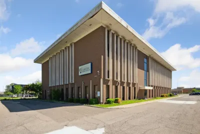 Metropolitan Rehabilitation Clinics facility