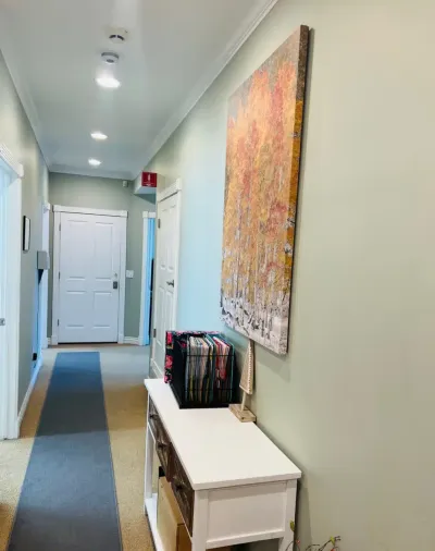 Pomarri Outpatient Services facility